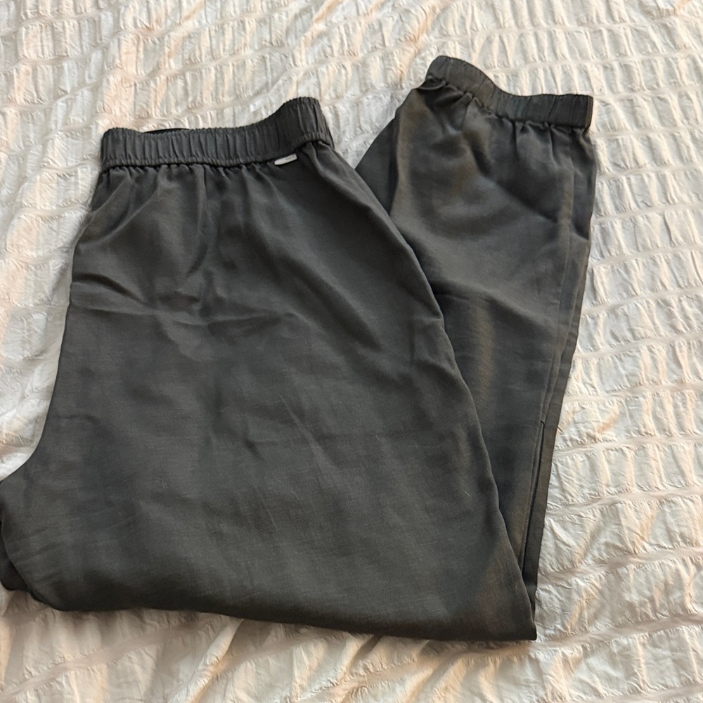 ** Vuori ** women’s villa linen, trouser joggers - Medium - Picture 7 of 10